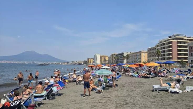 Il mare libero a Castellammare