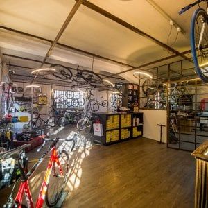Barbero, l’ex compagno di Pantani nel tempio torinese delle bici da strada
