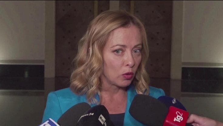 Migranti in Albania. Meloni: "Non tocca ai giudici decidere quali Paesi siano sicuri"