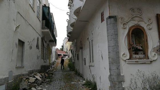  Terremoto di Ischia, la Regione ai Comuni: “Accelerate le verifiche”