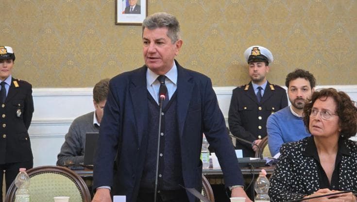Castellammare, Vicinanza incassa l'ok al bilancio: "Clan sono favoriti da politica debole”
