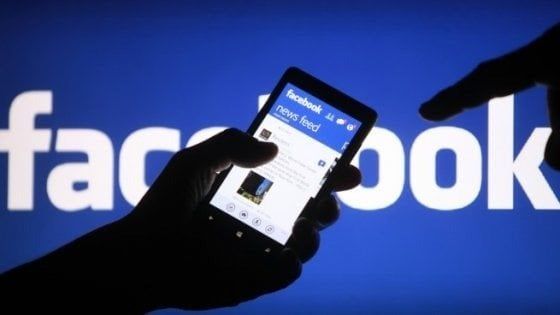 Enna, minorenne adescata su Facebook fa arrestare il pedofilo