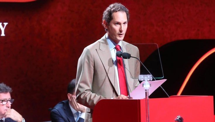 Ferrari: l'annuncio di Elkann, nel 2025 il primo modello totalmente elettrico 