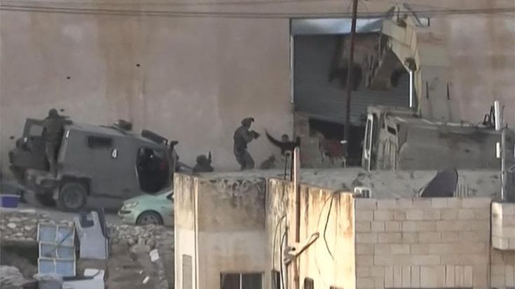 Uccisero due combattenti disarmati a Jenin, ora Ben-Gvir promuove il loro capo