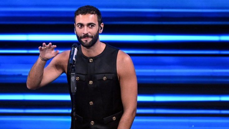 Marco Mengoni è il vincitore del Festival di Sanremo 2023: "Dedico il premio alle donne"