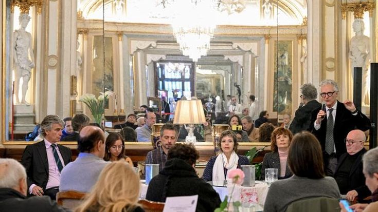 Forum Unesco a Napoli, la protesta contro la turistificazione selvaggia