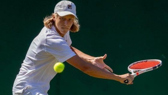 Tennis, Leo Borg entra nel mondo dei prof: ma il primo incontro è una sconfitta