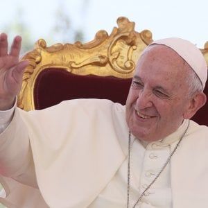 Il Papa a Napoli su cristiani e musulmani: "Siamo chiamati a una convivenza pacifica"
