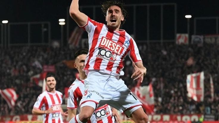Il Vicenza fa festa con 6 turni di anticipo: batte l'Inter Under 23 e torna in B dopo 4 anni