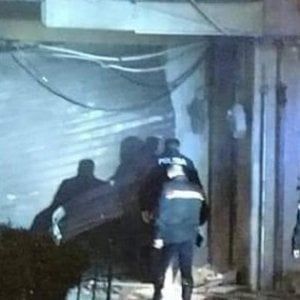 Bombe a Foggia, maxi operazione di polizia  carabinieri: 14 arresti per estorsioni e rapine ai commercianti