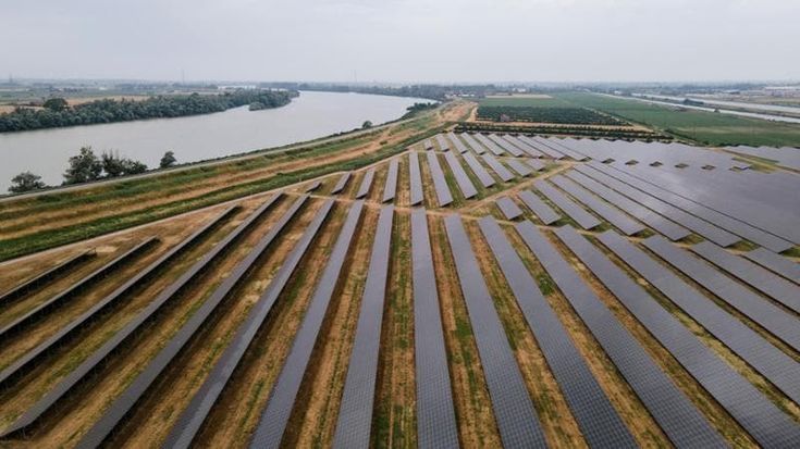 Edison e Kgal firmano accordo Ppa per lo sviluppo di un impianto fotovoltaico da 150 MW