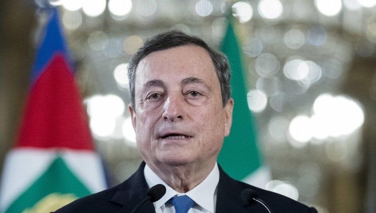 Draghi, domani pomeriggio le consultazioni. Zingaretti: "Giallorossi avanti insieme". Orlando: "Conte una mano la darà". Spunta l'ipotesi del governo tecnico-politico 