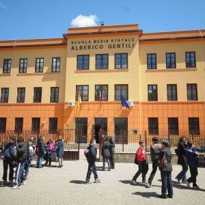 Palermo, all'Alberigo Gentili la campanella non suona per tutti