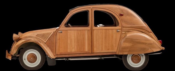 La 2CV? Me la faccio di legno
