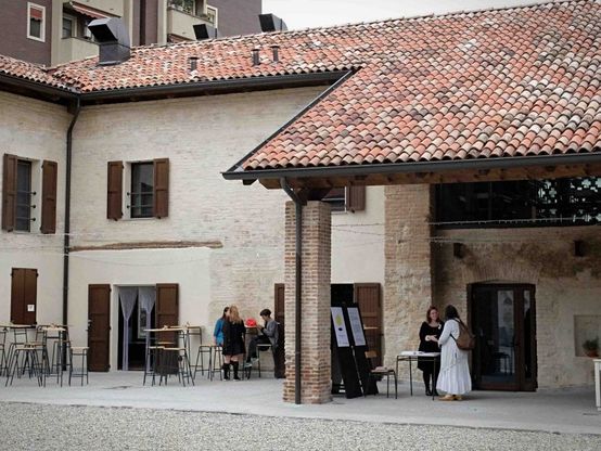 Tango e birra artigianale, la movida d’estate nella rinata cascina Torrette