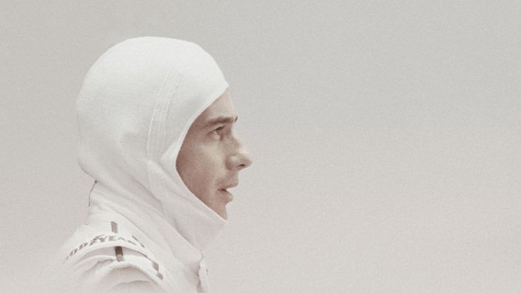 Senna, il martire della velocità e la foto che racconta i suoi ultimi sguardi