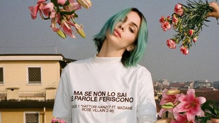 Rose Villain: “Girano foto mie di nudo realizzate con l’intelligenza artificiale. Mi sento violata e ho denunciato”