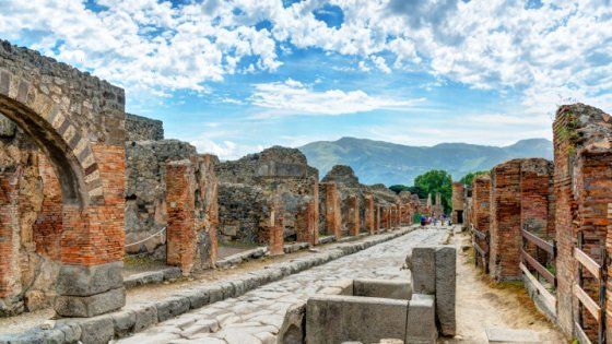 Lungo weekend a Napoli tra mostre e itinerari culturali