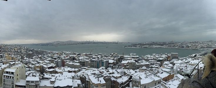 Neve a Istanbul, magia bianca sulla mia città ferita 