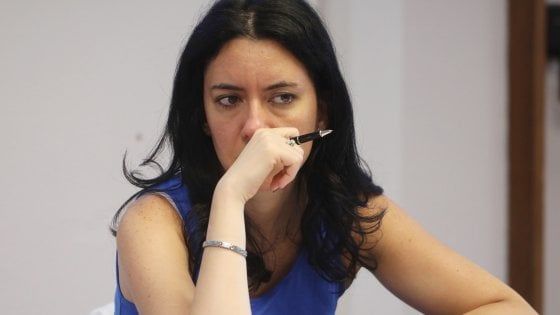 Scuola e Covid, medico di sorveglianza e test per studenti: le proposte per la riapertura