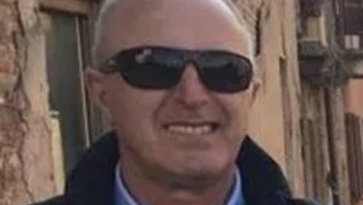 Castellammare dice addio al dottore Del Gaudio, morto di infarto dopo aver sconfitto il Covid