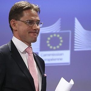 Katainen: "Minacciare sanzioni per far partire le riforme"