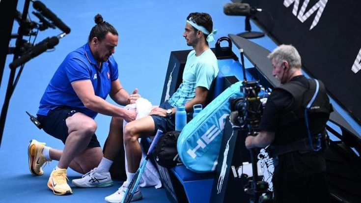 Musetti, stop di un mese dopo l’infortunio agli Australian Open: ecco quando tornerà in campo
