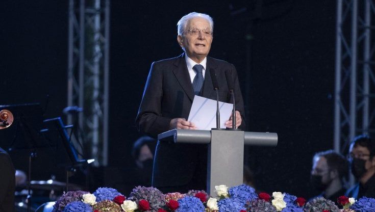 Il presidente Mattarella a Foggia inaugura l'anno accademico: "Formare coscienze per contrastare la criminalità"