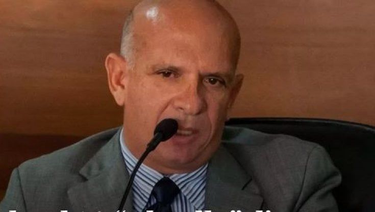M5S, indagato Di Martino, il console venezuelano a Milano. E ora i pm vogliono interrogare "el Pollo", l'ex capo degli 007  di Caracas