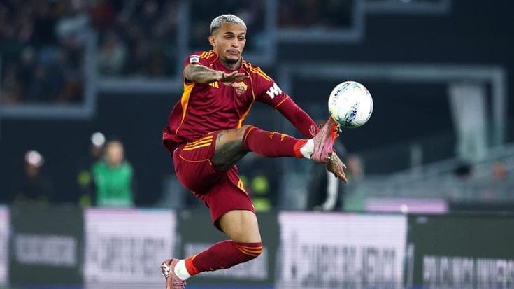 Roma, pareggio che fa male. Apre Wesley. poi la Juve rimonta