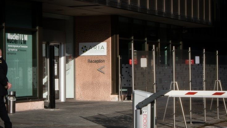 Per il caldo si blocca il sistema informatico della Sanità in Lombardia, disagi per i cittadini ma no conseguenze per ospedali e hub vaccinali