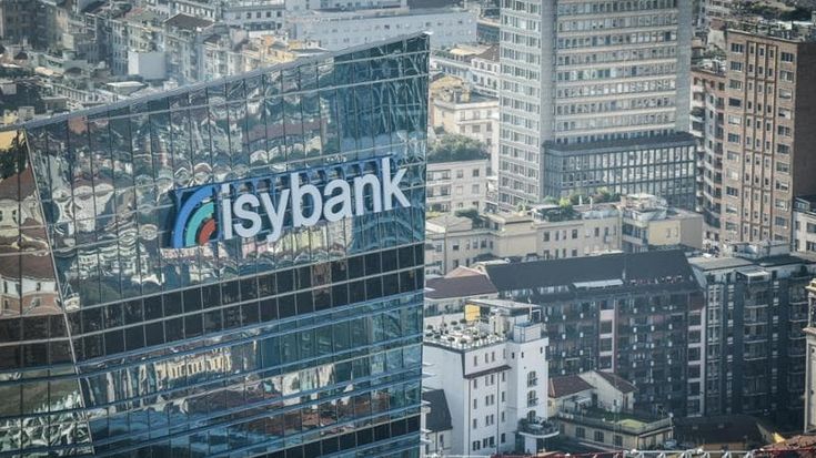 Clienti trasferiti a Isybank, multa a Intesa Sanpaolo di 17,6 milioni di euro: “Gravi violazioni”