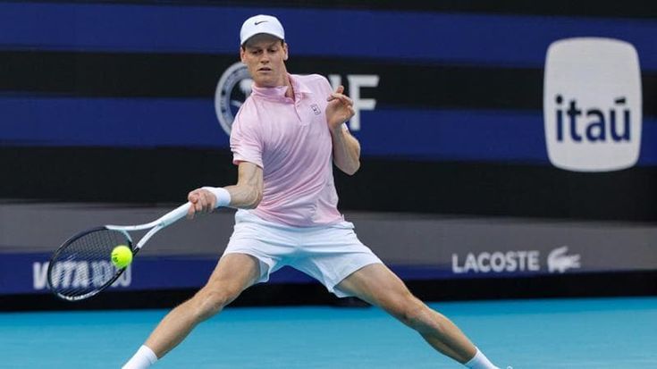 Sinner, errori e nervi tesi ma batte Michelsen in due set: è ai quarti a Miami, ora c’è Tiafoe