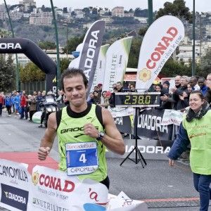La gioia di Piermatteo, il corridore studente re della maratona di Napoli: "Corro 7 giorni su 7, col sole e con la pioggia"