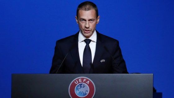Coronavirus, Uefa: ipotesi calcio d'estate per finire entro agosto
