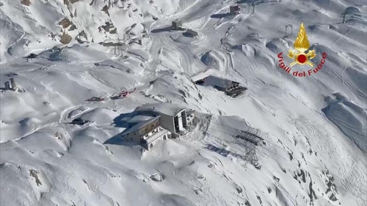 Incidente alla funivia di Macugnaga: 12 feriti, riportate a valle dagli elicotteri cento persone