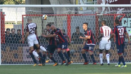 Le pagelle di Crotone-Torino: Martella premiato, Sirigu sbaglia