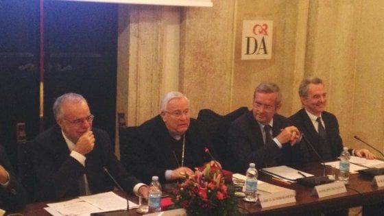 "I cattolici potevano fare di più per gli ebrei". Il mea culpa del cardinale Bassetti a ottant'anni dalle leggi razziali