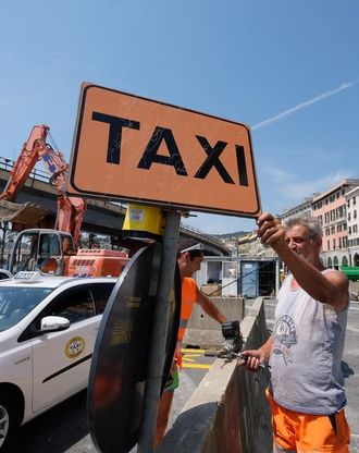 Caricamento, il cantiere scontenta tutti