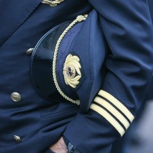 Il pilota: "Il fascino del mestiere è sparito con fallimenti e tagli, andare all'estero mi ha ridato la vita"