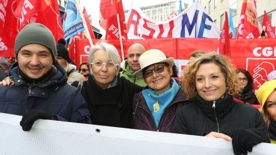 Grande distribuzione in piazza, la mamma di Ikea: "Le aziende non tengono conto della famiglia"