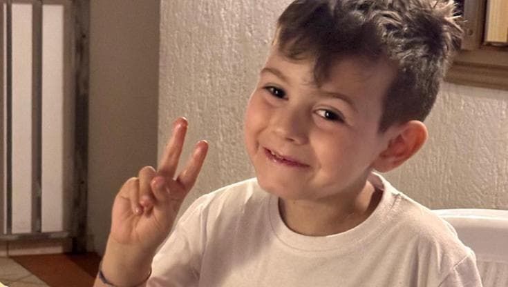 Foggia, addio a Paky D’Amore: aveva 8 anni, da tre era malato. “Il suo sorriso ha insegnato l’amore”