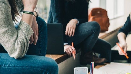 La malattia mentale vista dai ragazzi: "Mai più manicomi"