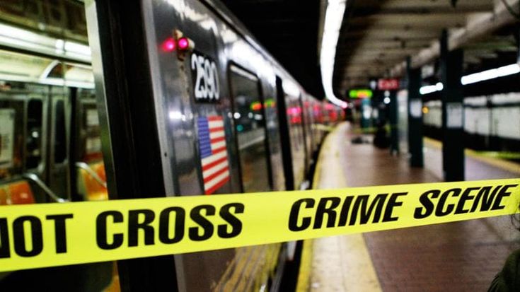 A New York la paura corre (di nuovo) in metro