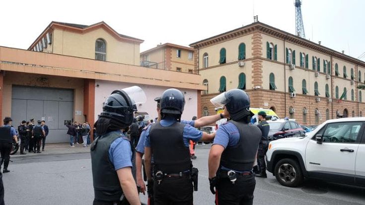 L’allarme: carceri sovraffollate e minori con problemi mentali in psichiatria con gli adulti