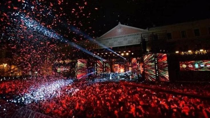 Veglione milionario a Catania. Il marketing del Palazzo con la sponda di Mediaset