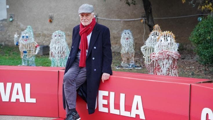 Michele Placido: "Vorrei dirigere una commedia di Eduardo. A Napoli papà ci faceva fare i cappotti"