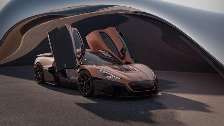 Rimac compie 15 anni e festeggia con una Nevera limited edition