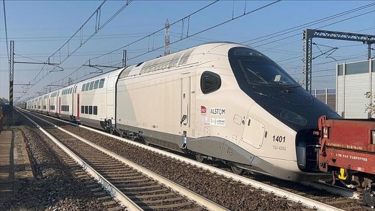 In ritardo i treni francesi: “In Italia solo nel 2028”. Rfi minaccia la rottura