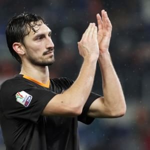 Fiorentina, è fatta per Astori. Suarez: "Cercavo nuove sfide"